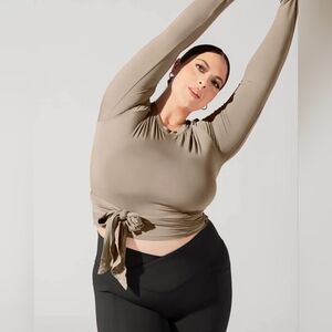 Popflex Bow Back Reversible Long Sleeve Top In Shiitake